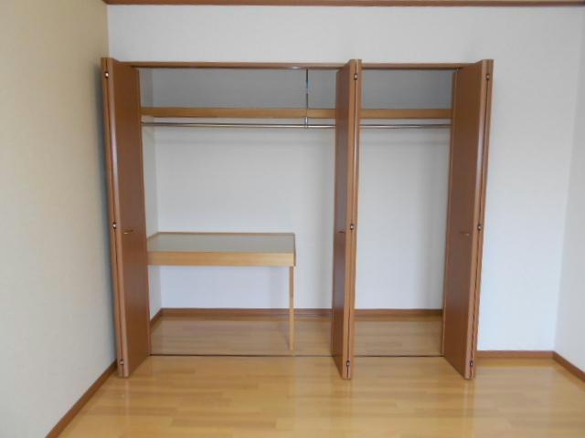 プライズⅡの収納