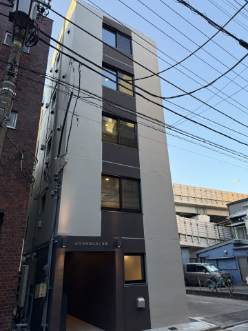 グランクオール浅草の外観