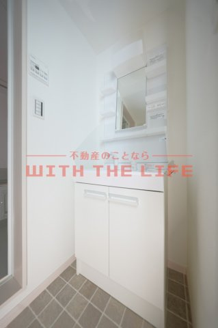 シャノワール久留米【10.000円キャッシュバック対象物件】の独立洗面台|朝の身支度には欠かせない独立洗面化粧台