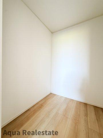 クレイドルガーデン 小松島市神田瀬町第1の洋室|たっぷりとした収納スペースです　※同仕様の施工事例です