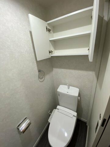 横浜市戸塚区戸塚町のアパートのトイレ
