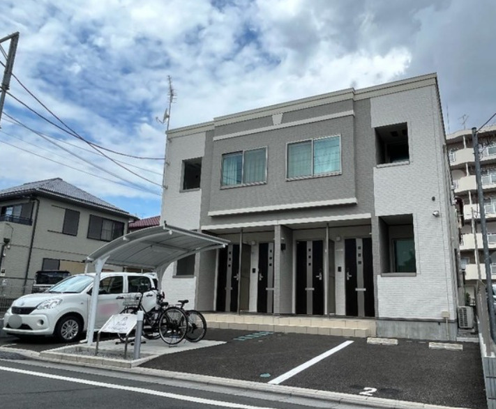 ビオラの駐車場