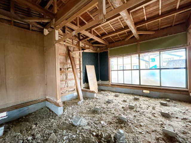 中古戸建　白河市東深仁井田字天上林　釜子小・東中の洋室|【現在リフォーム中】