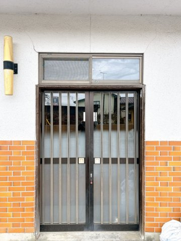 中古戸建　白河市東深仁井田字天上林　釜子小・東中の玄関|【現在リフォーム中】