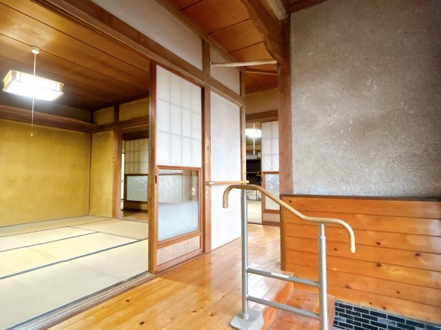 中古戸建　白河市東深仁井田字天上林　釜子小・東中の玄関|【現在リフォーム中】