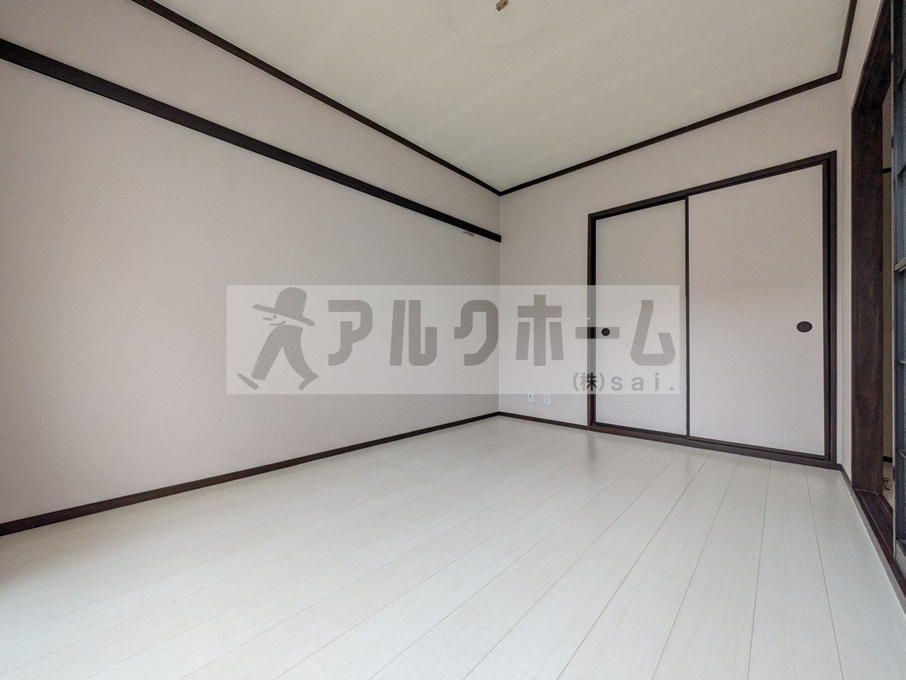 柏原市国分本町３丁目のアパートの洋室|本町ガーデンハイツ　おトイレ