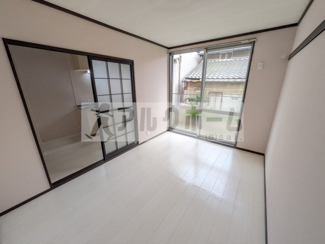 柏原市国分本町３丁目のアパートの居間・リビング|本町ガーデンハイツ　キッチン