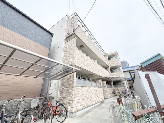 クリエオーレ石原町の外観