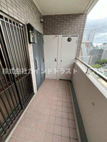藤和シティホームズ中之島のバルコニー|開放的で明るい空間を演出してくれるバルコニーです