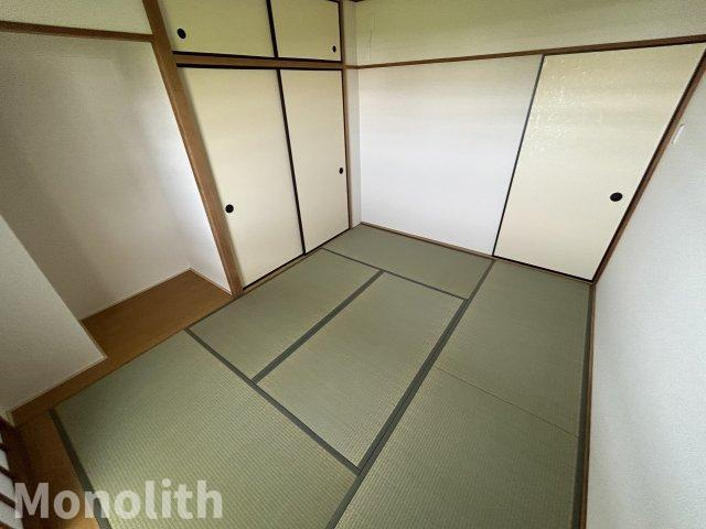 光明池駅前5号棟の和室
