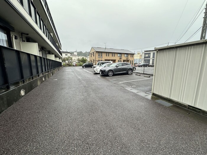 グランメールの駐車場