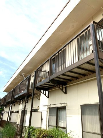 八王子市下恩方町のアパートの外観