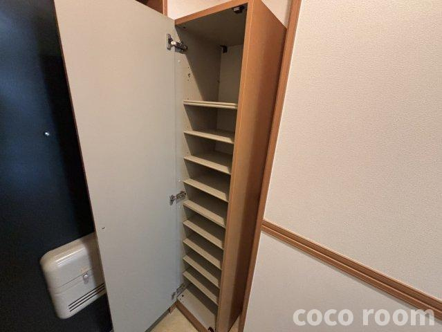 焼津市三右衛門新田の賃貸マンションの収納