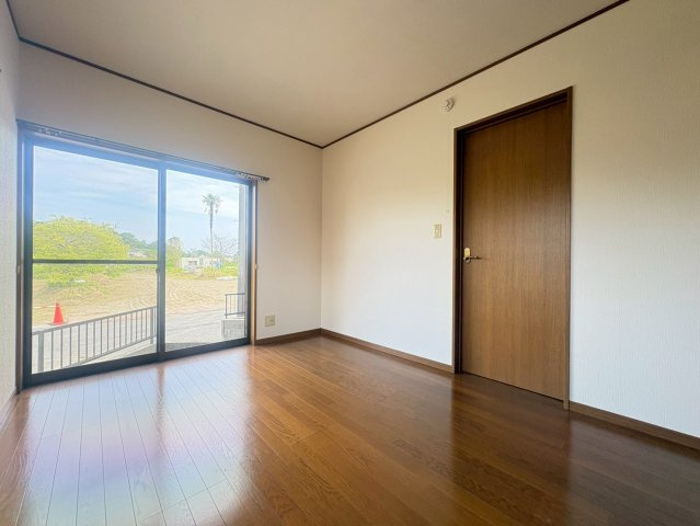 【洋室】