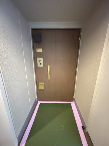 グランタワー府中ラ・アヴェニューの玄関