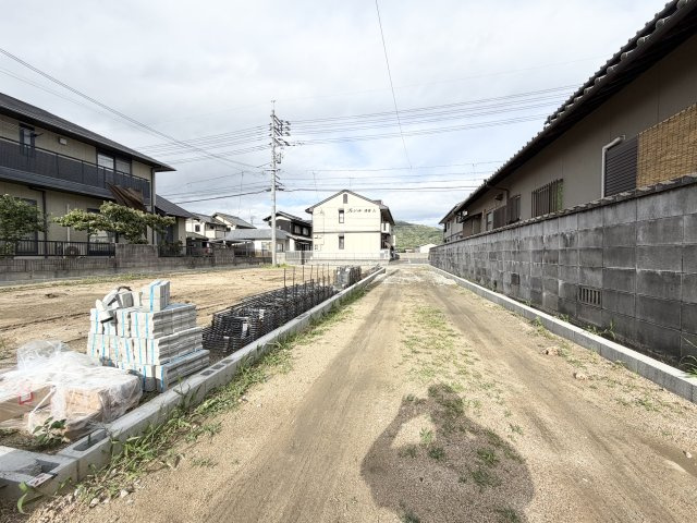 【周辺】 | リーブルガーデン総社市清音上中島第3 (全3棟) | 周辺写真①