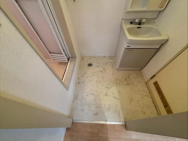 シェモア松葉Ｂの洗面所