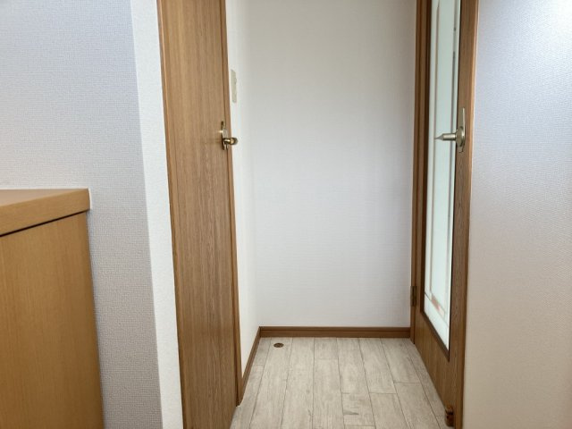 フラン・セーヌⅠ番館の玄関
