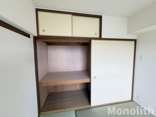 泉北鴨谷台３丁6号棟の収納