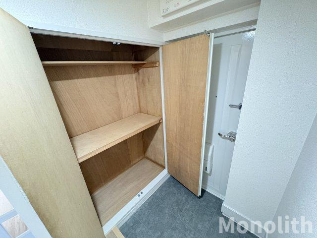 泉北鴨谷台３丁6号棟の収納