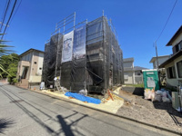 釜利谷東４丁目新築戸建　『敷地面積約59坪』×『カースペース3台分』のゆとりある邸宅の画像