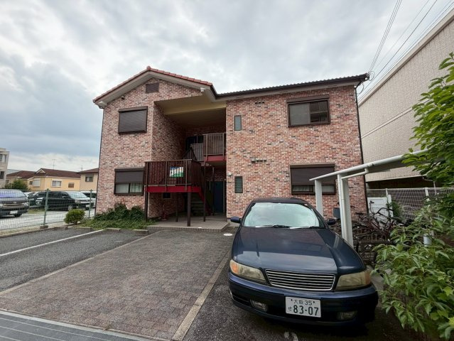伊丹市荒牧７丁目のアパート