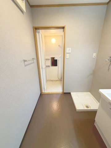 ローズコーポ荒牧の玄関