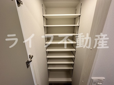 リンクス大阪城EASTレジデンス　仲介手数料無料の収納|たっぷりとした収納スペースです