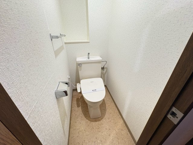 ファミール行徳のトイレ