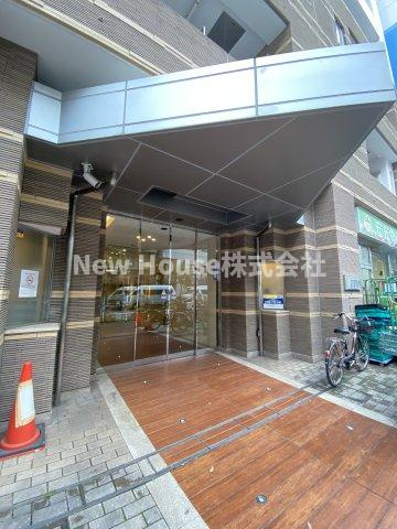 プライムアーバン池袋のエントランス