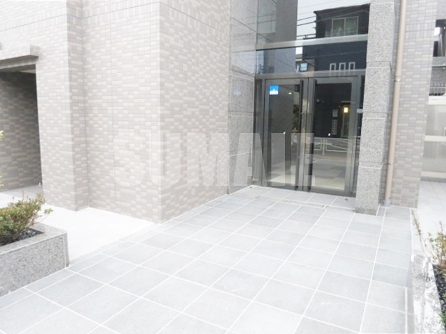 ルーブル東十条弐番館のエントランス|エントランスです
