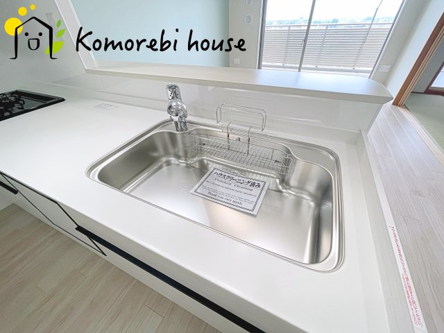 ファインアリーナ北鴻巣参番館のキッチン|広さのあるシンク