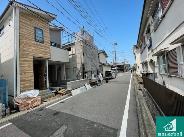 明石市大道町　第1期　新築一戸建ての前面道路含む現地写真|周辺は落ち着いた街並みの住宅地！子育てがしやすい住環境です！まだ未完成ですが、現地でしかわからない事もございます。是非一度ご覧ください。