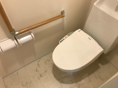 【トイレ】 | ドゥスール | シャワー付トイレ