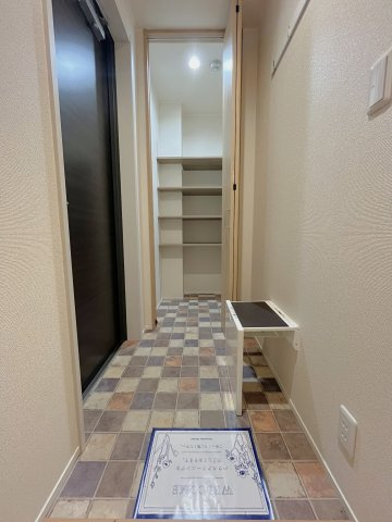 【玄関】