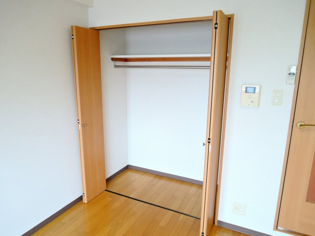 ラ・フォンテ摂津富田の収納