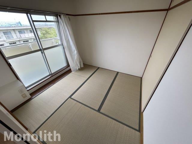 光明台35号棟の和室