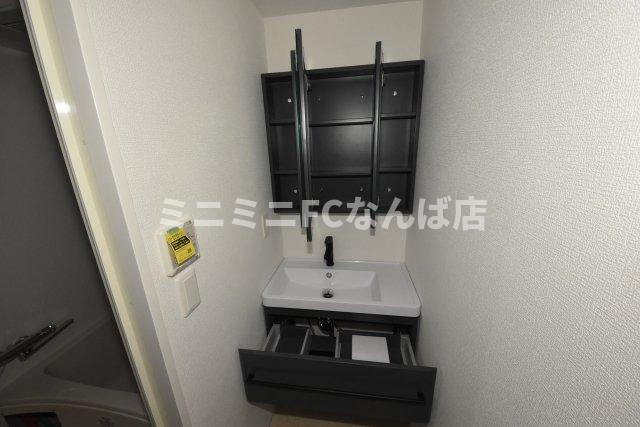 セレニテ難波ミラク弐番館