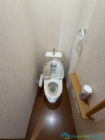 大磯町国府本郷　中古戸建のトイレ