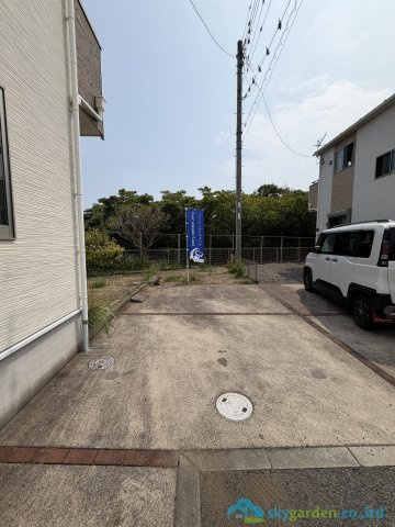 大磯町国府本郷　中古戸建の駐車場