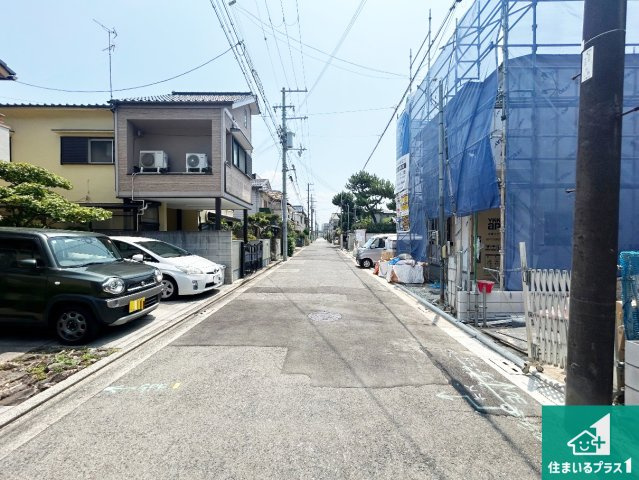堺市西区浜寺諏訪森町西　第4期　新築一戸建ての前面道路含む現地写真|周辺は落ち着いた街並みの住宅地！子育てがしやすい住環境です！まだ未完成ですが、現地でしかわからない事もございます。是非一度ご覧ください。