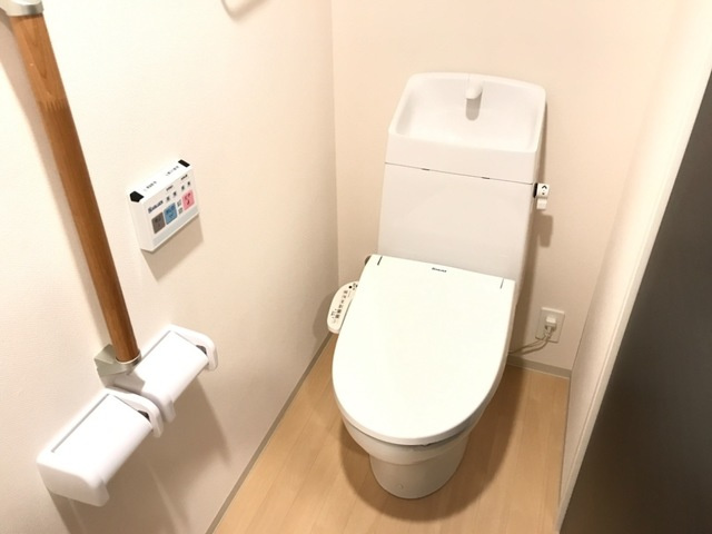 Ohana雄峰﨑のトイレ|シャワー付トイレ