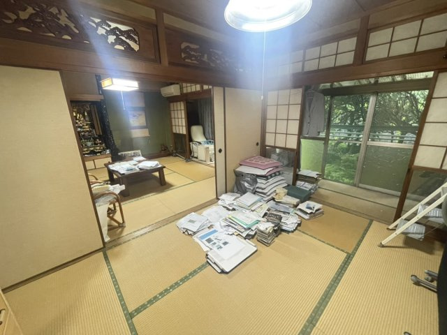 本野町戸建ての和室