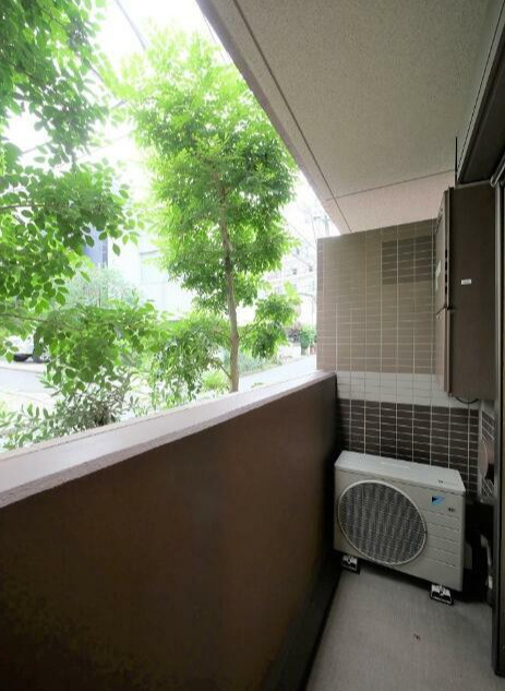 PREMIUM CUBE G 三軒茶屋のバルコニー