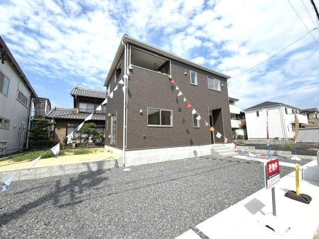 岐阜市旦島中町新築建売限定1邸！お車スペース並列4台可能！パントリー収納付きの3LDK！の駐車場|岐阜市旦島中町新築建売限定1邸！お車スペース並列4台可能！パントリー収納付きの3LDK！