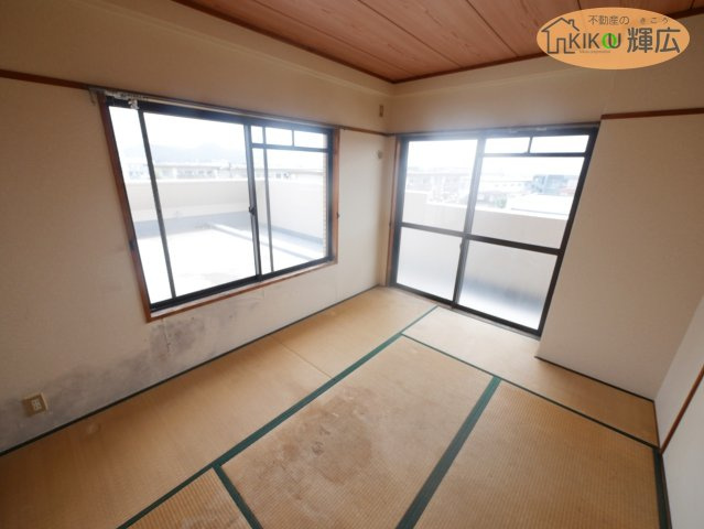 ライオンズマンション姫路城東町の和室