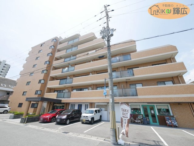ライオンズマンション姫路城東町の外観