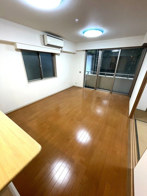 ランドシティ玉川学園ロイヤルテラスの居間・リビング
