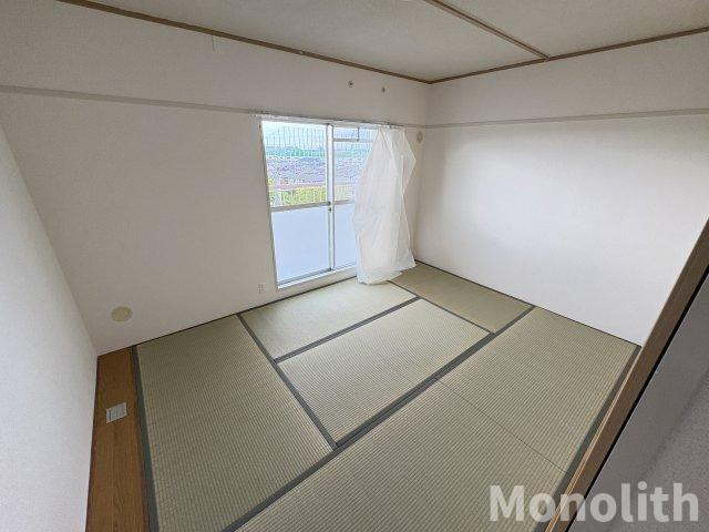 光明台15号棟の内装