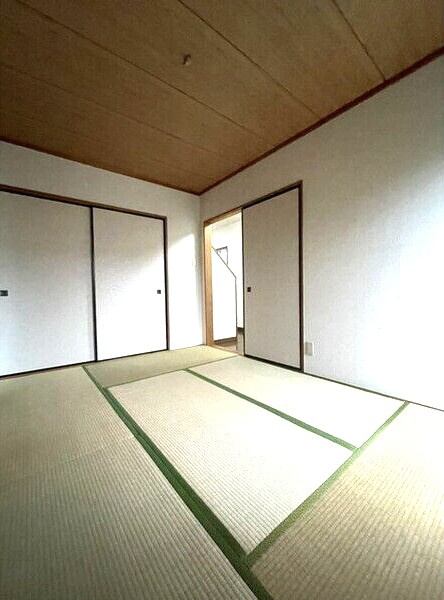 石黒貸家(朝日が丘)の寝室